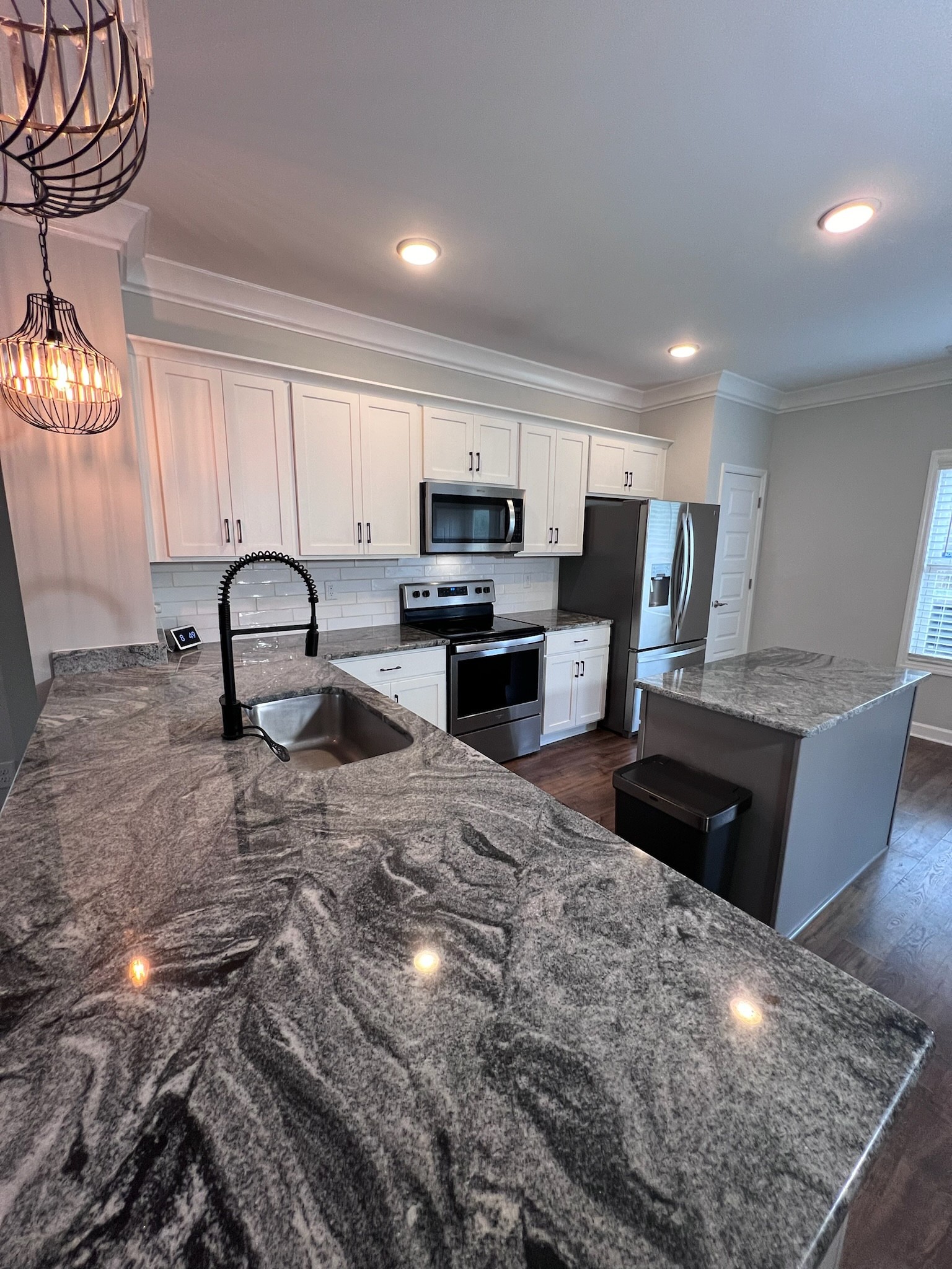 Image 6 of 43 For 2644 20 Circle