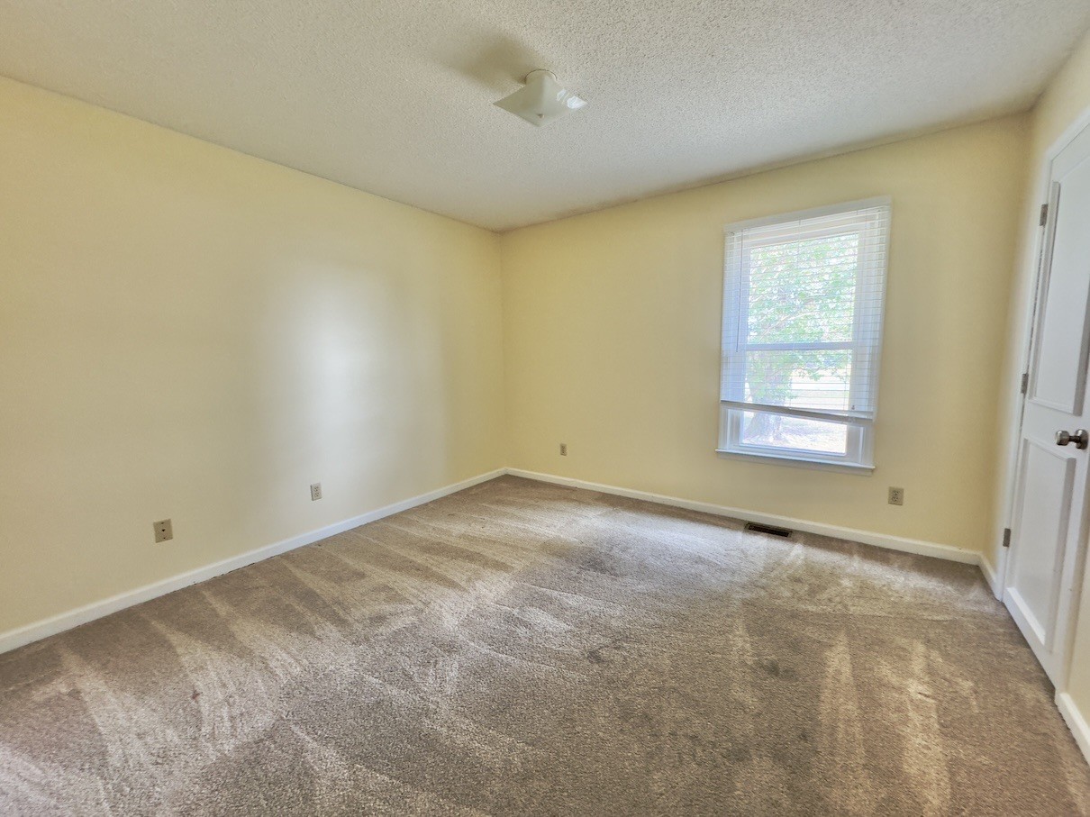 Image 12 of 18 For 2858 20th Terrace