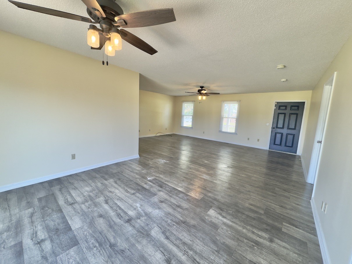 Image 4 of 18 For 2858 20th Terrace