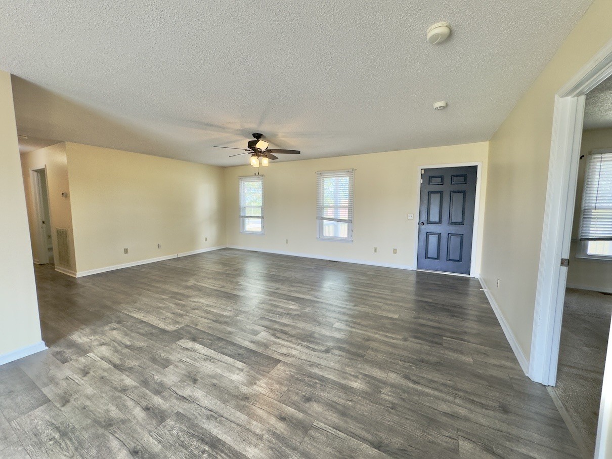 Image 5 of 18 For 2858 20th Terrace