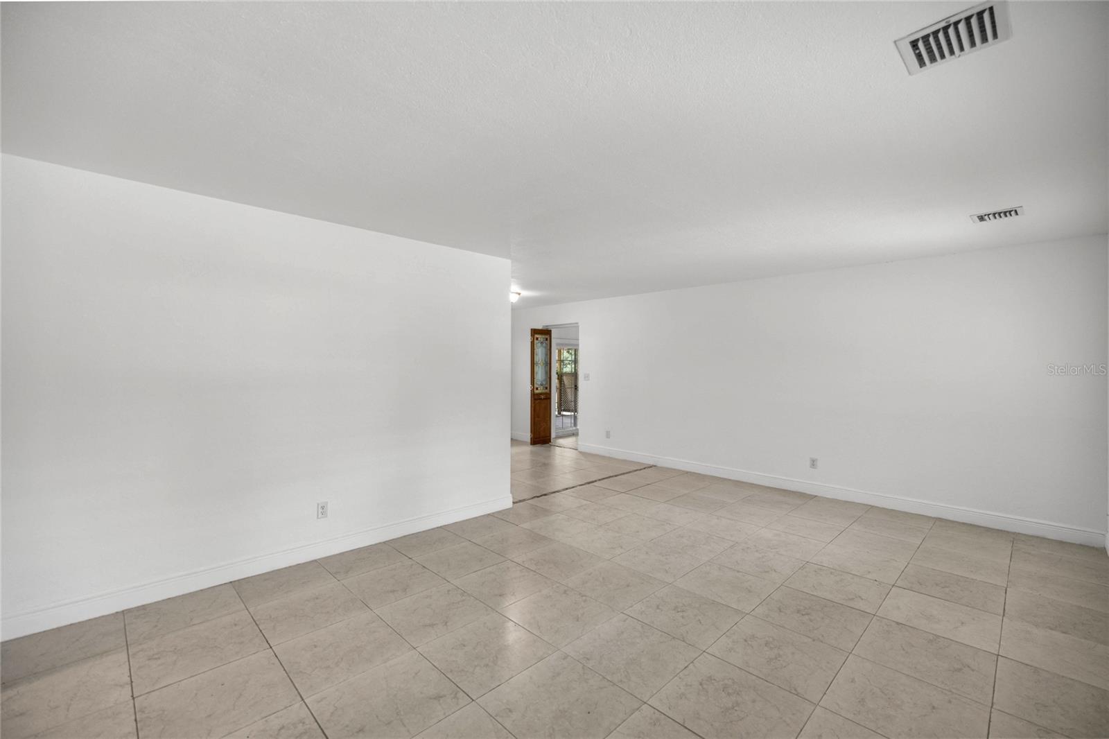 Image 11 of 37 For 3331 4th Street