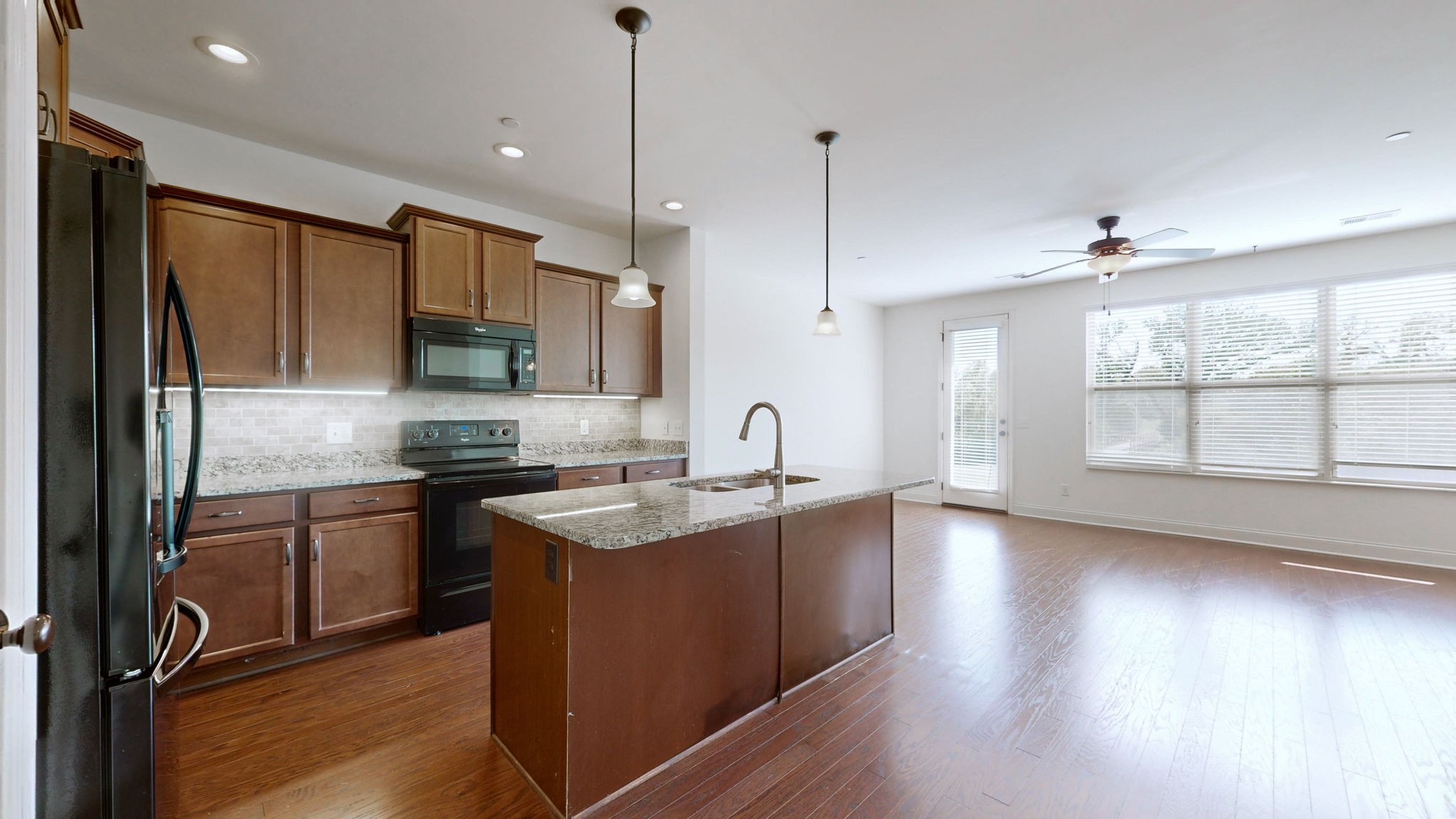 Image 8 of 10 For 3321 34th Avenue Circle 5