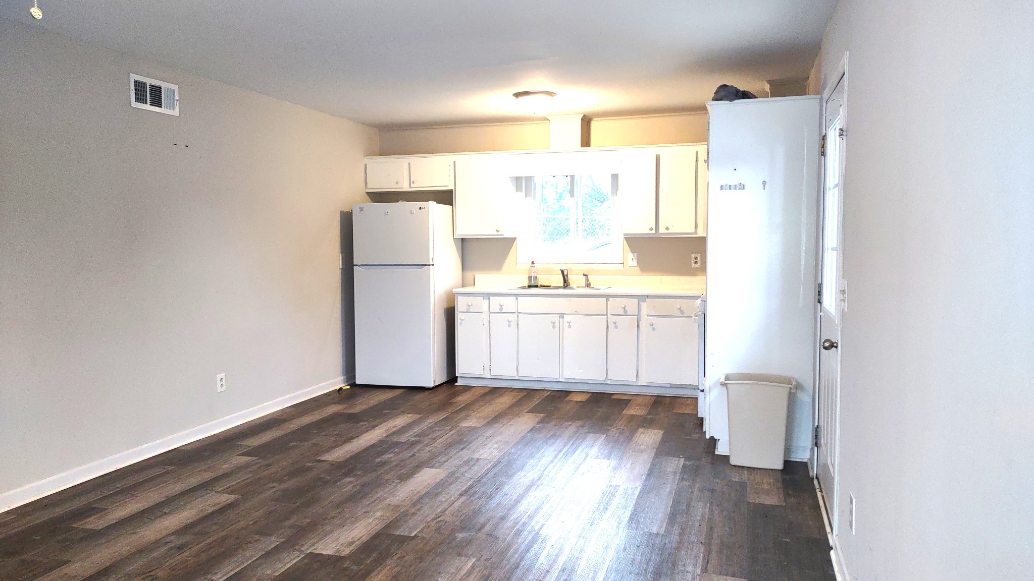 Image 3 of 18 For 5541 Goodman Court