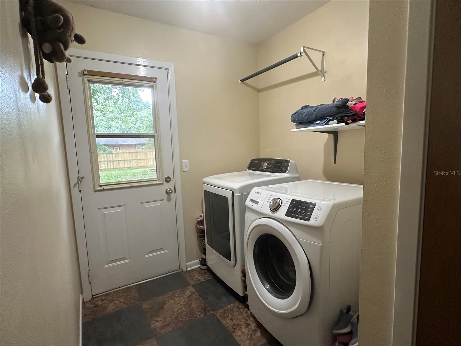 Image 22 of 38 For 126 Mockingbird Way