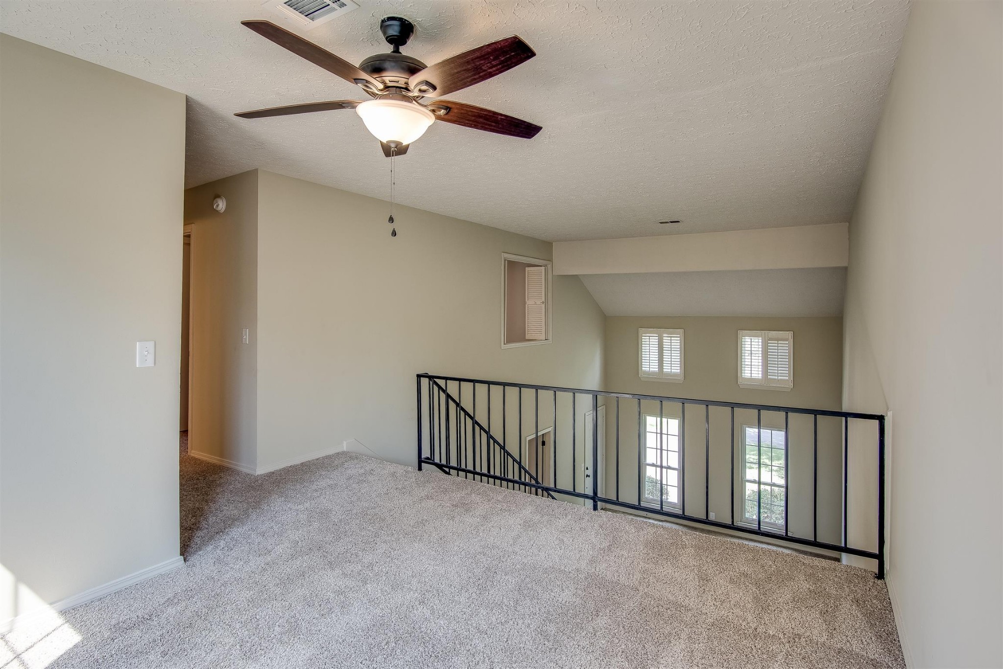 Image 12 of 45 For 9551 92nd Terrace