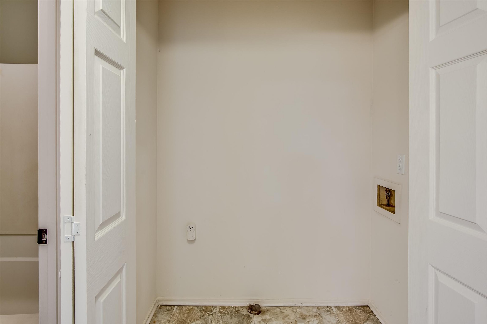 Image 14 of 45 For 9551 92nd Terrace