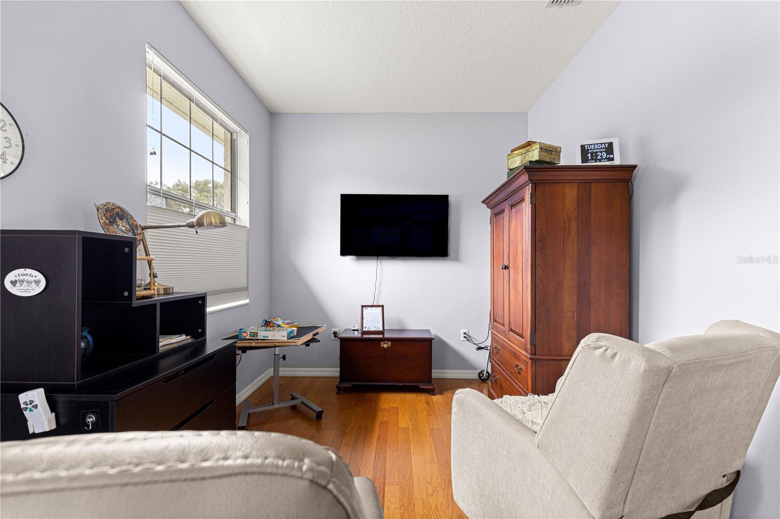 Image 22 of 45 For 9551 92nd Terrace