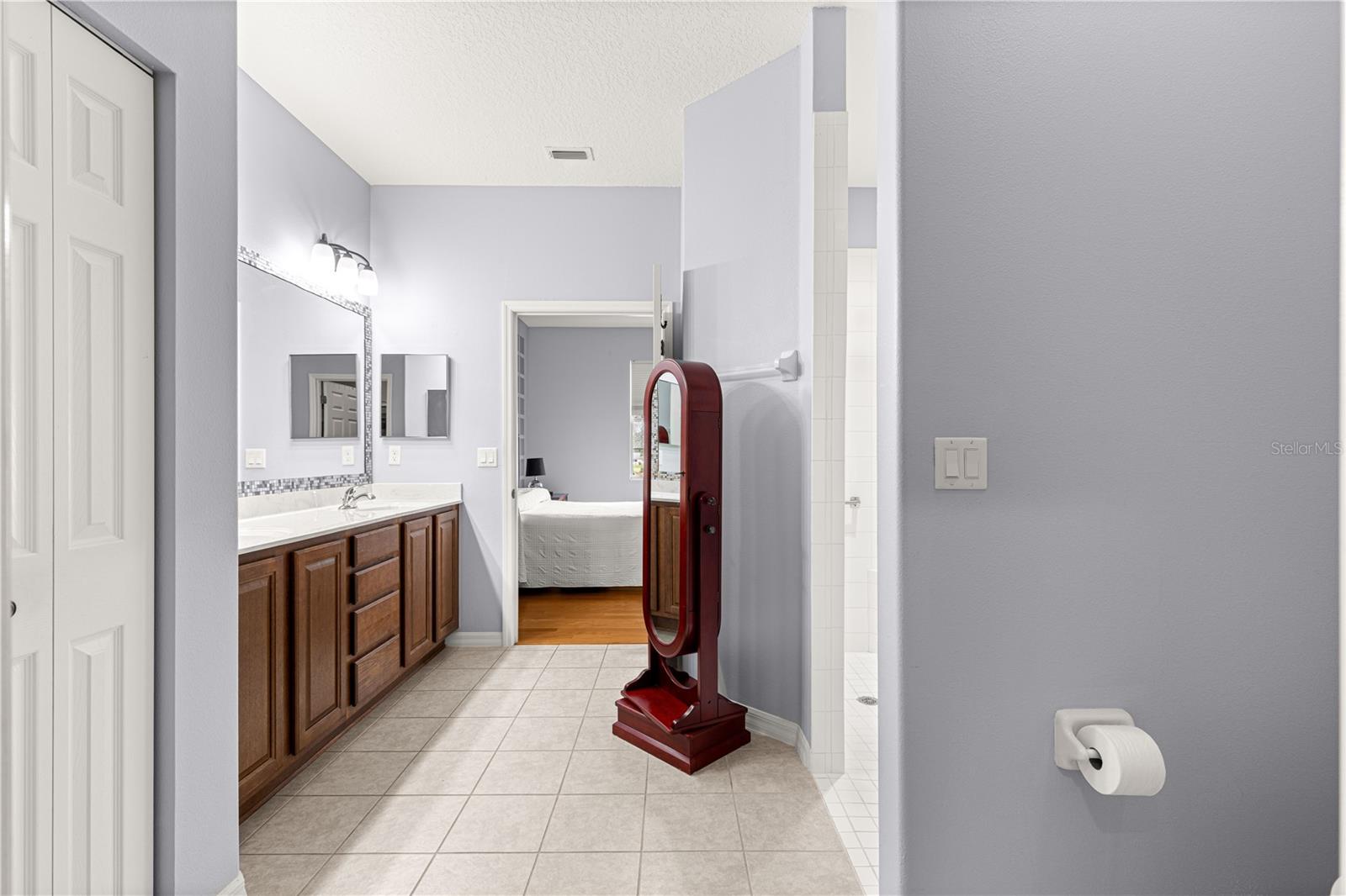 Image 31 of 45 For 9551 92nd Terrace