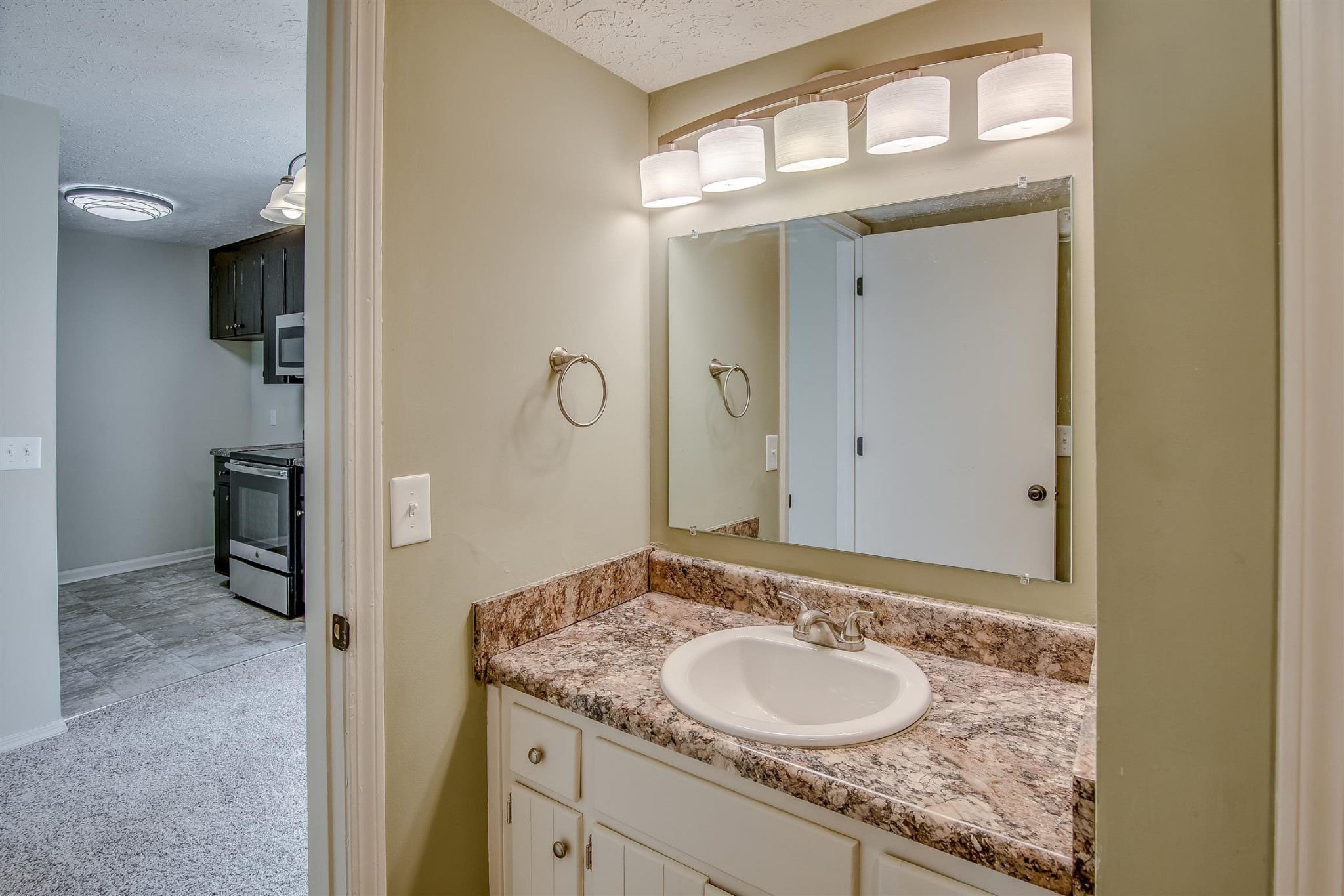 Image 5 of 45 For 9551 92nd Terrace