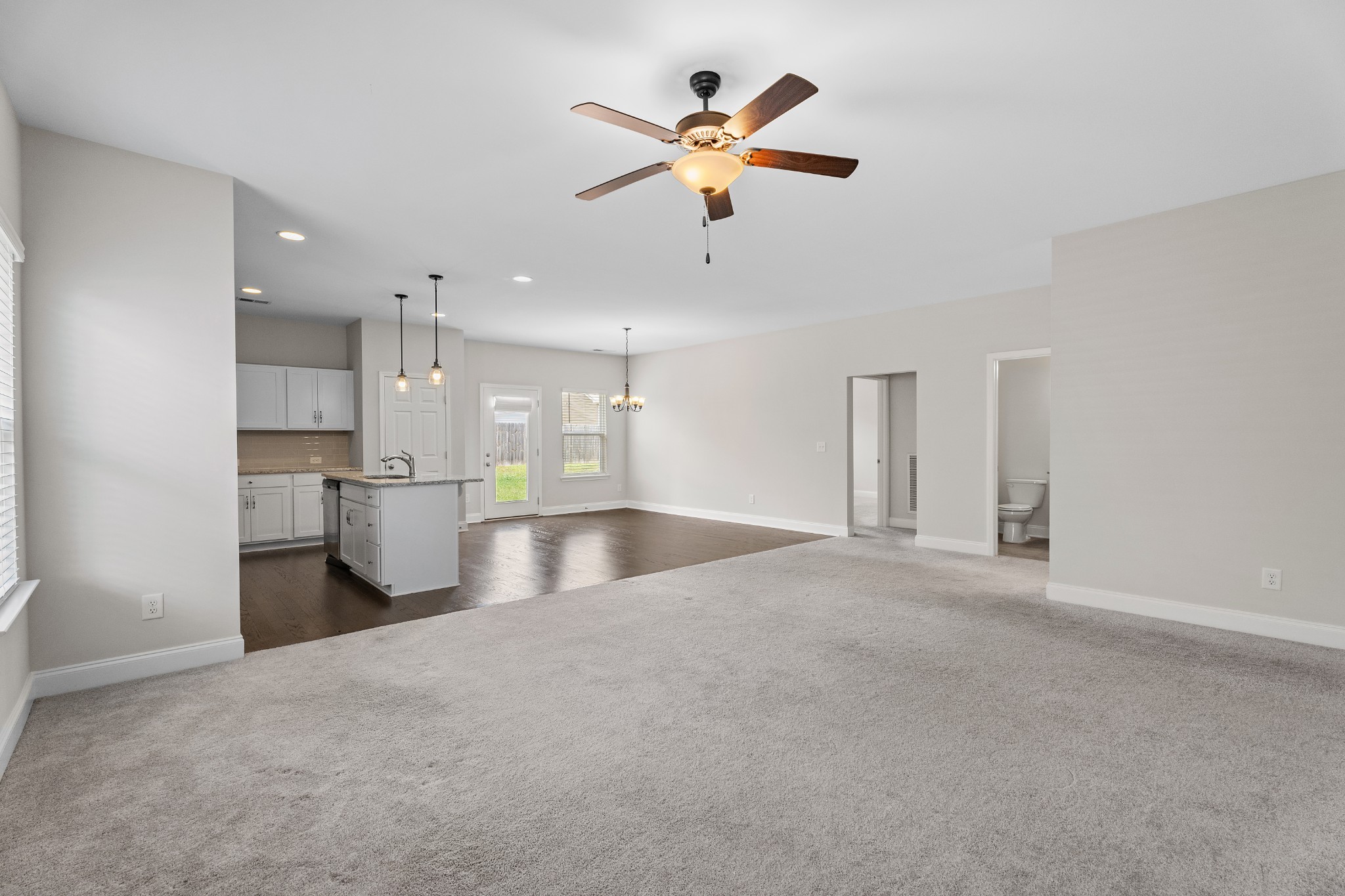 Image 9 of 25 For 3401 Fort King Street 103