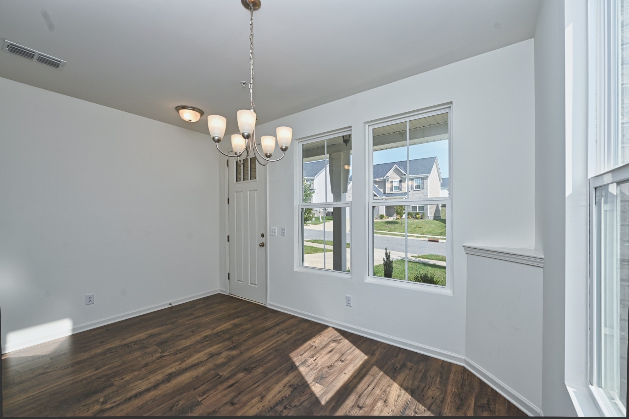Image 6 of 20 For 8100 56th Terrace