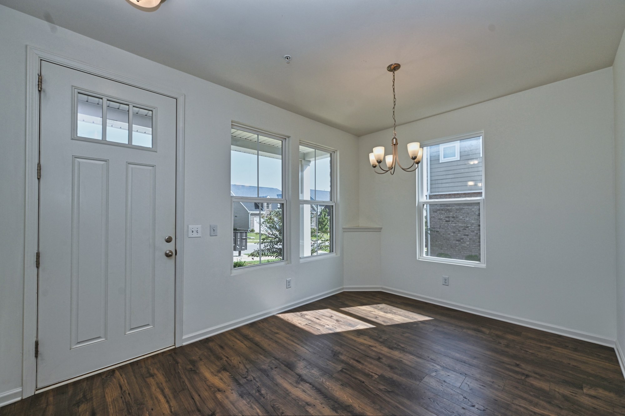 Image 7 of 20 For 8100 56th Terrace