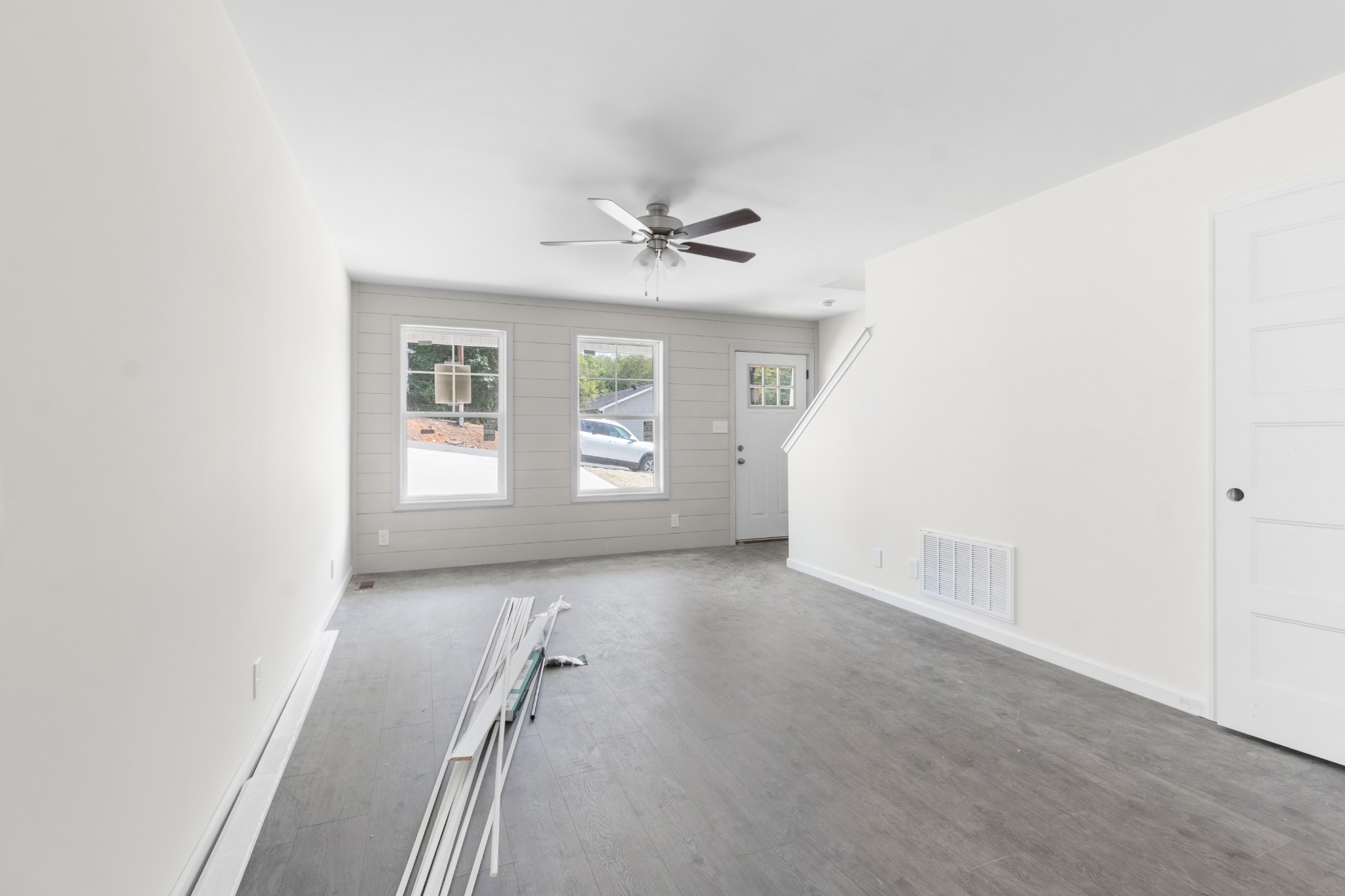 Image 8 of 13 For 8433 109th St