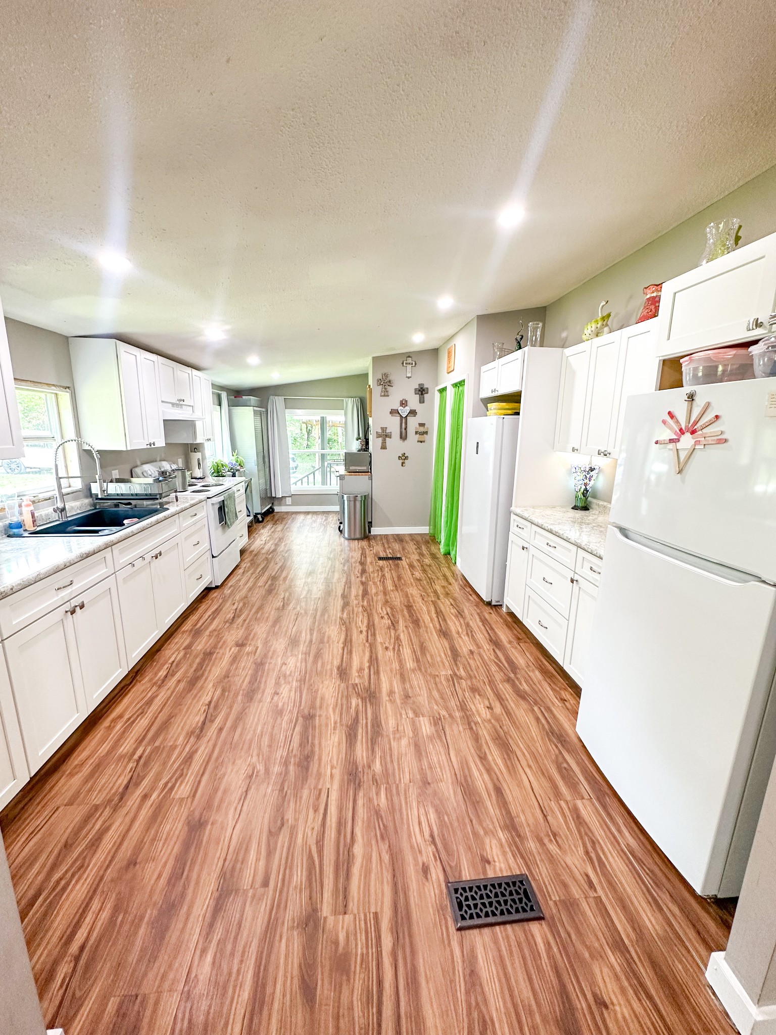 Image 4 of 14 For 17151 4th Lane