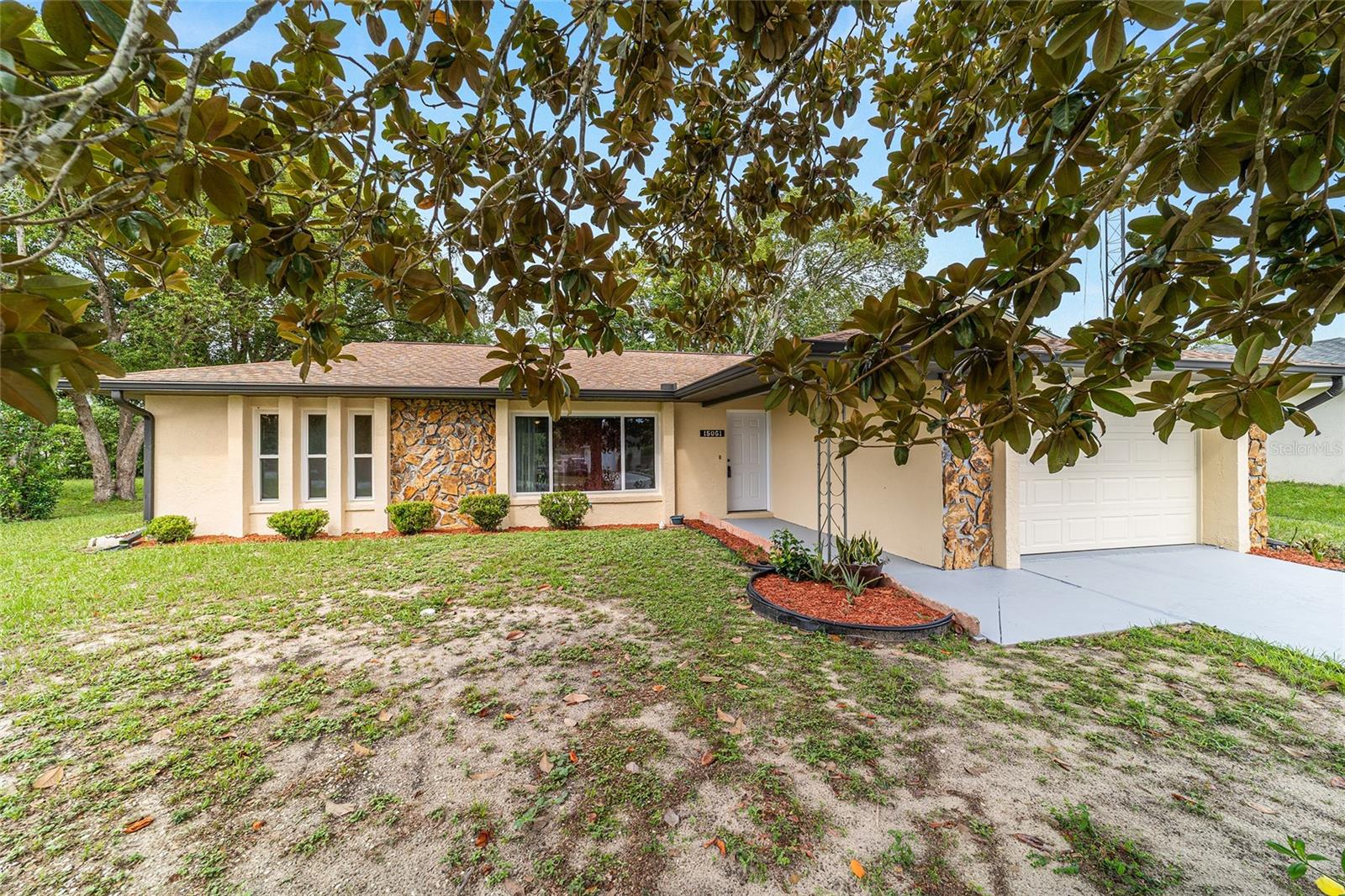 Image 41 of 59 For 15061 28th Terrace Road