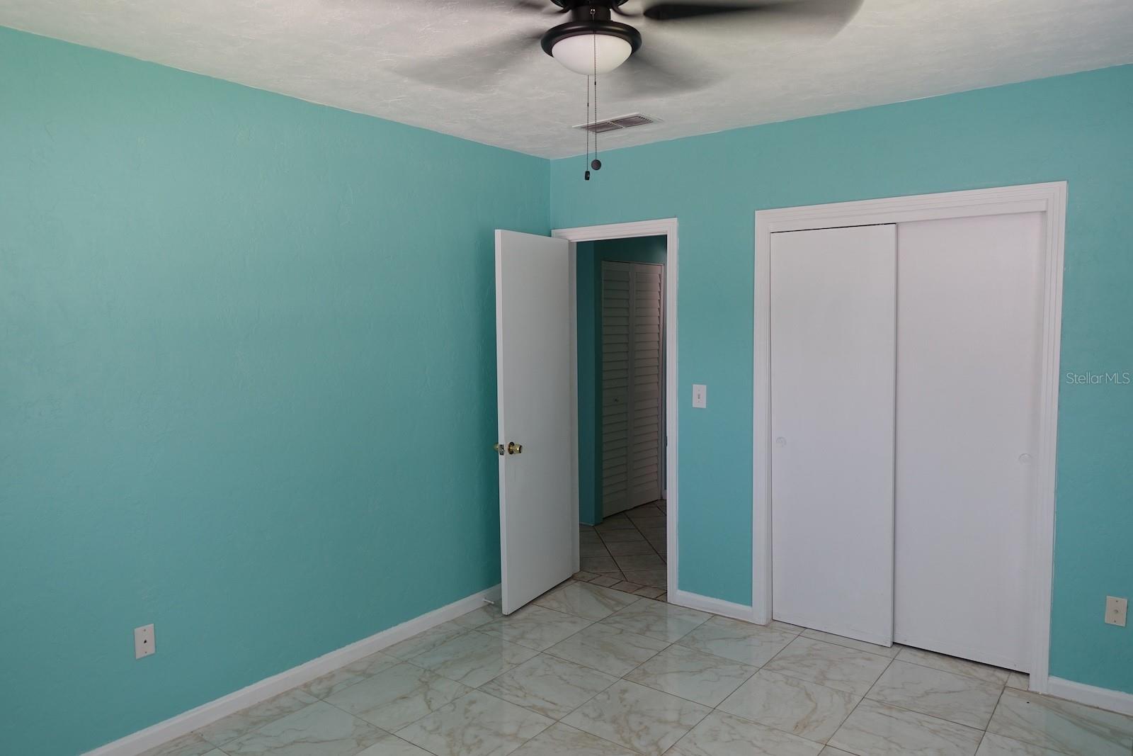 Image 6 of 12 For 2810 Lake Weir Avenue