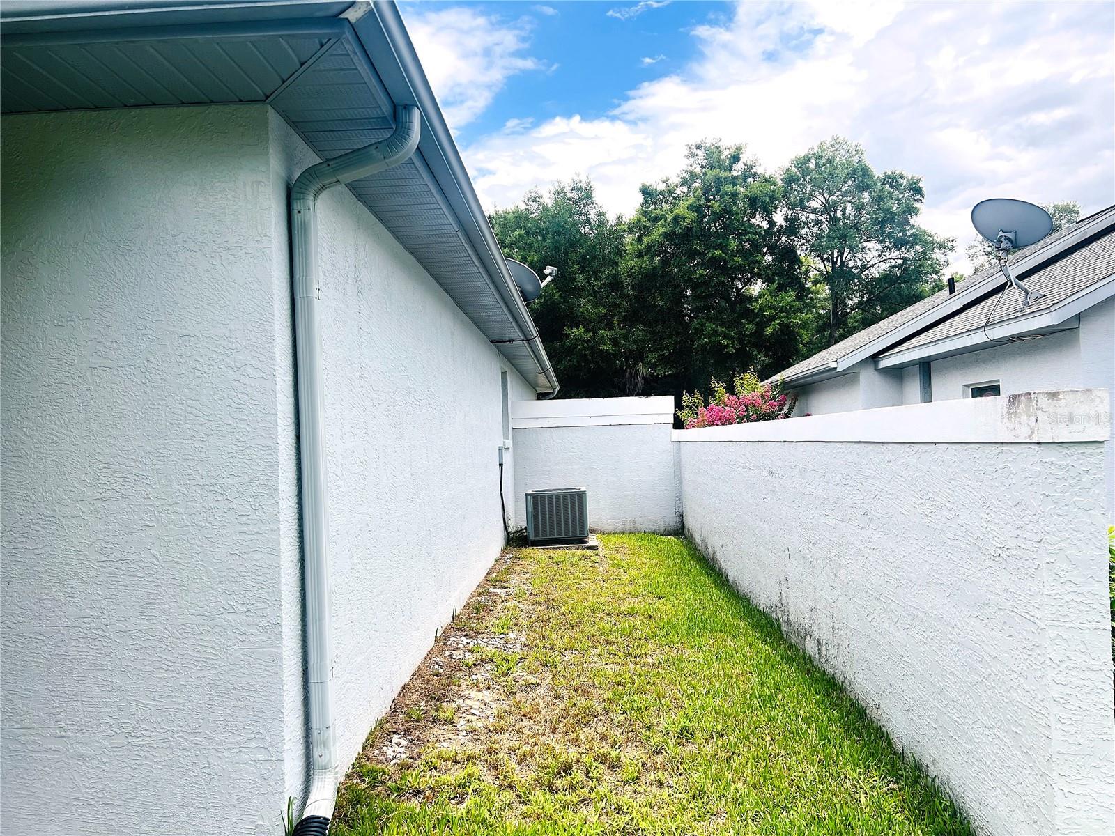 Image 13 of 47 For 9328 192nd Court Road
