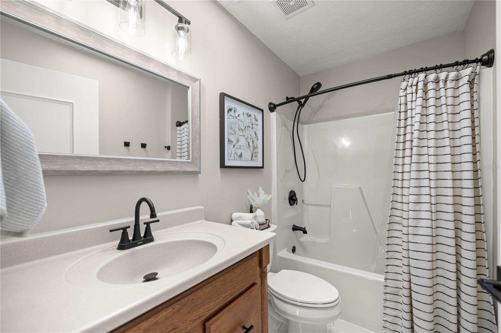 Image 18 of 31 For 11326 175th Place
