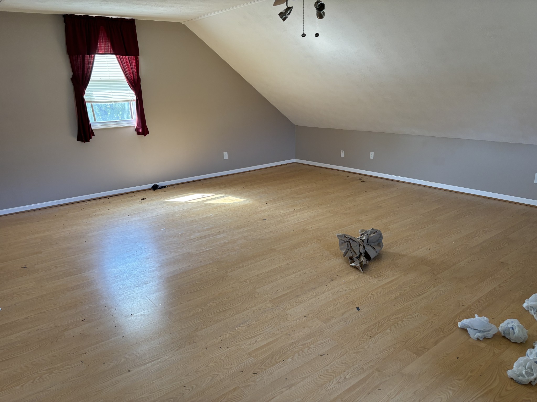Listing photo id 6 for 205 Bengal Circle