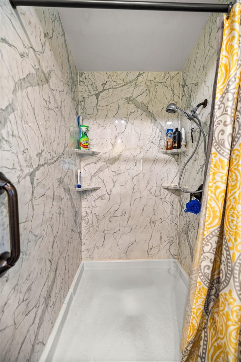 Image 13 of 27 For 22535 117th Street