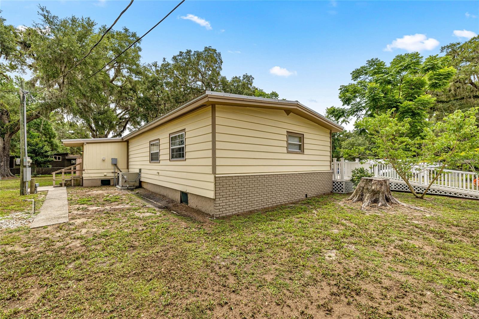 Image 9 of 27 For 22535 117th Street