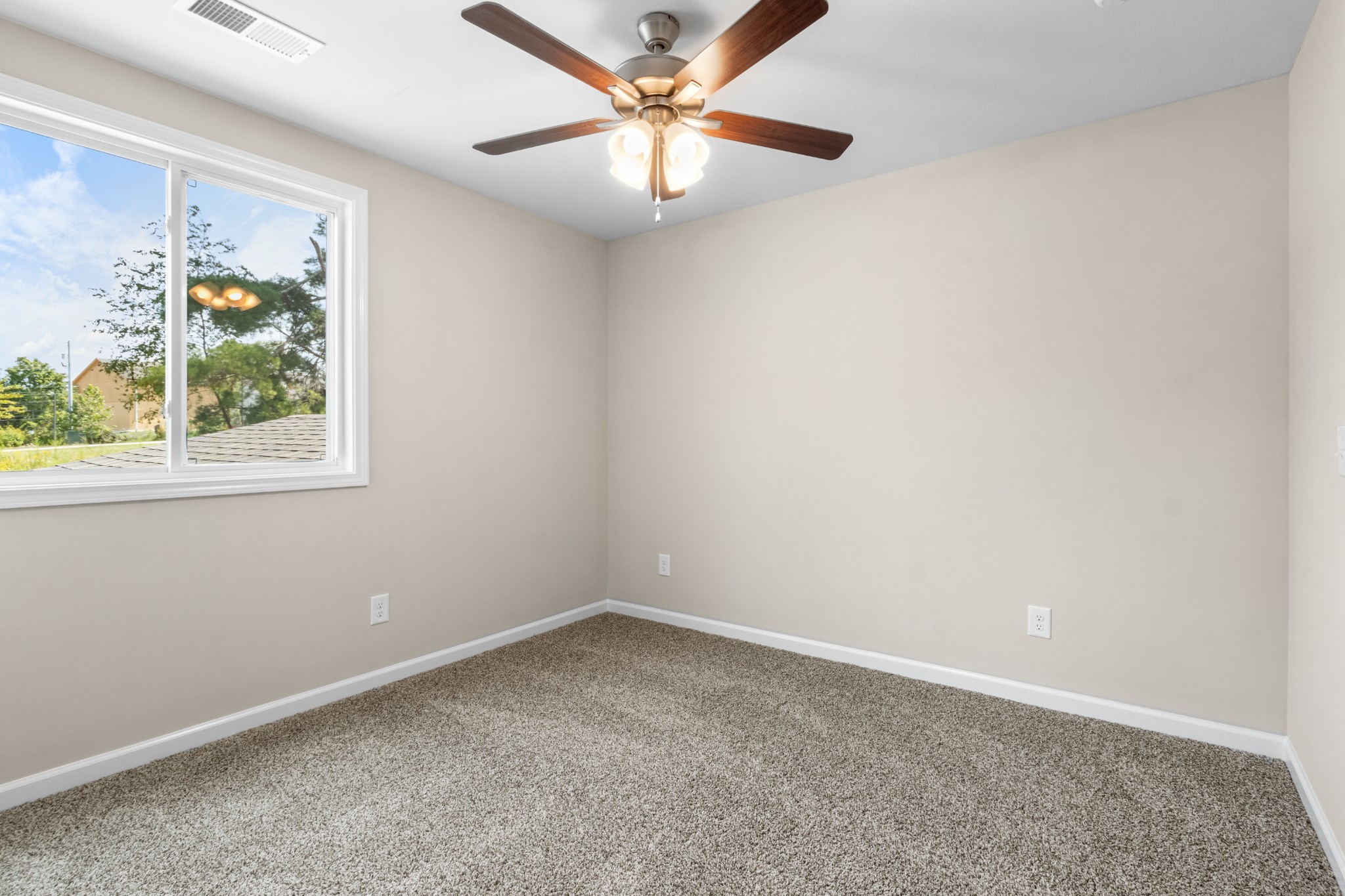 Image 20 of 22 For 23310 Marine Boulevard