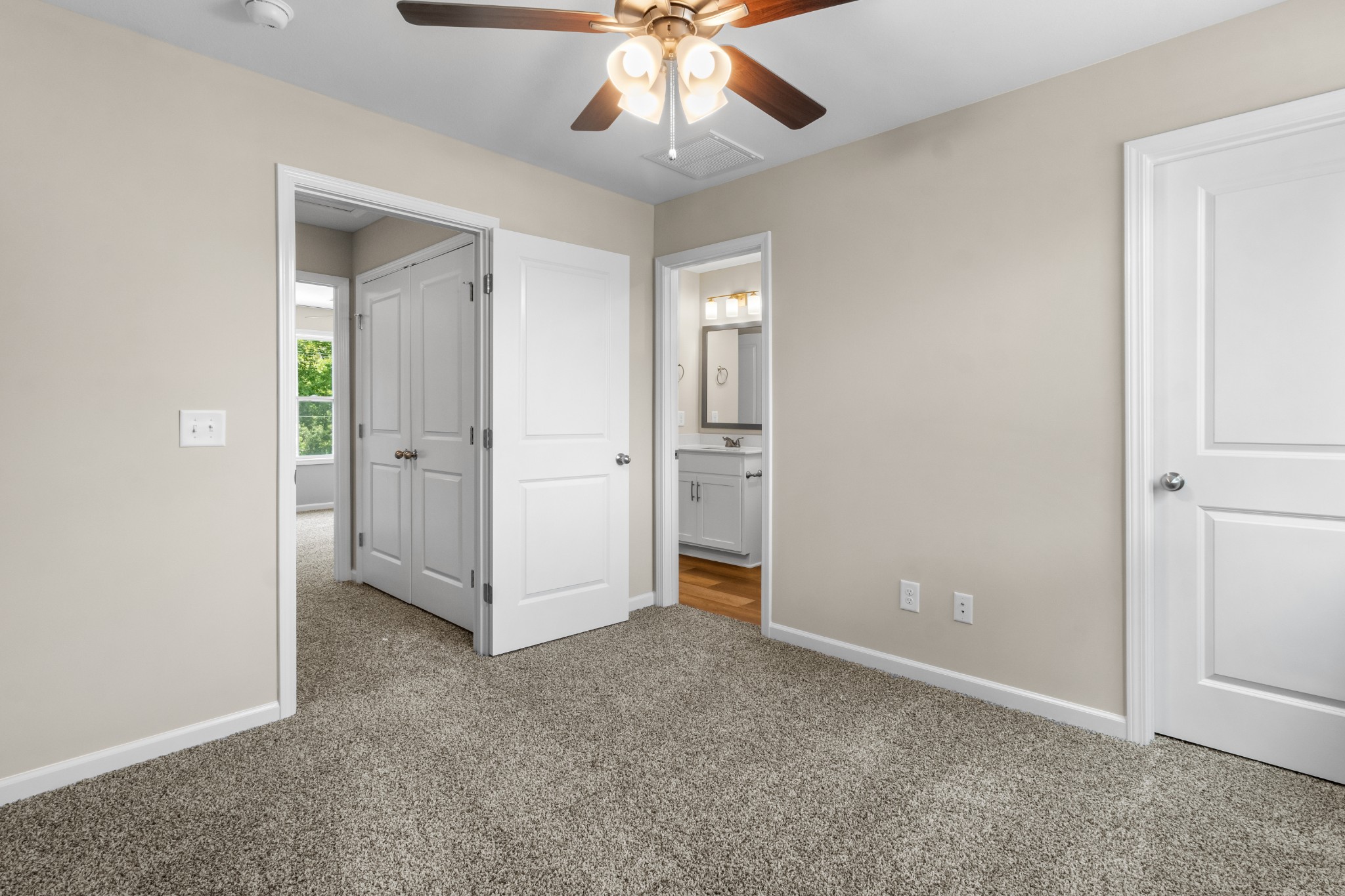 Image 21 of 22 For 23310 Marine Boulevard