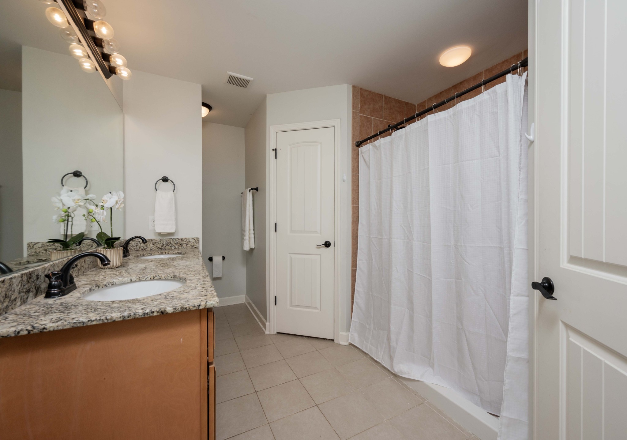 Image 20 of 22 For 3417 Eunice Drive