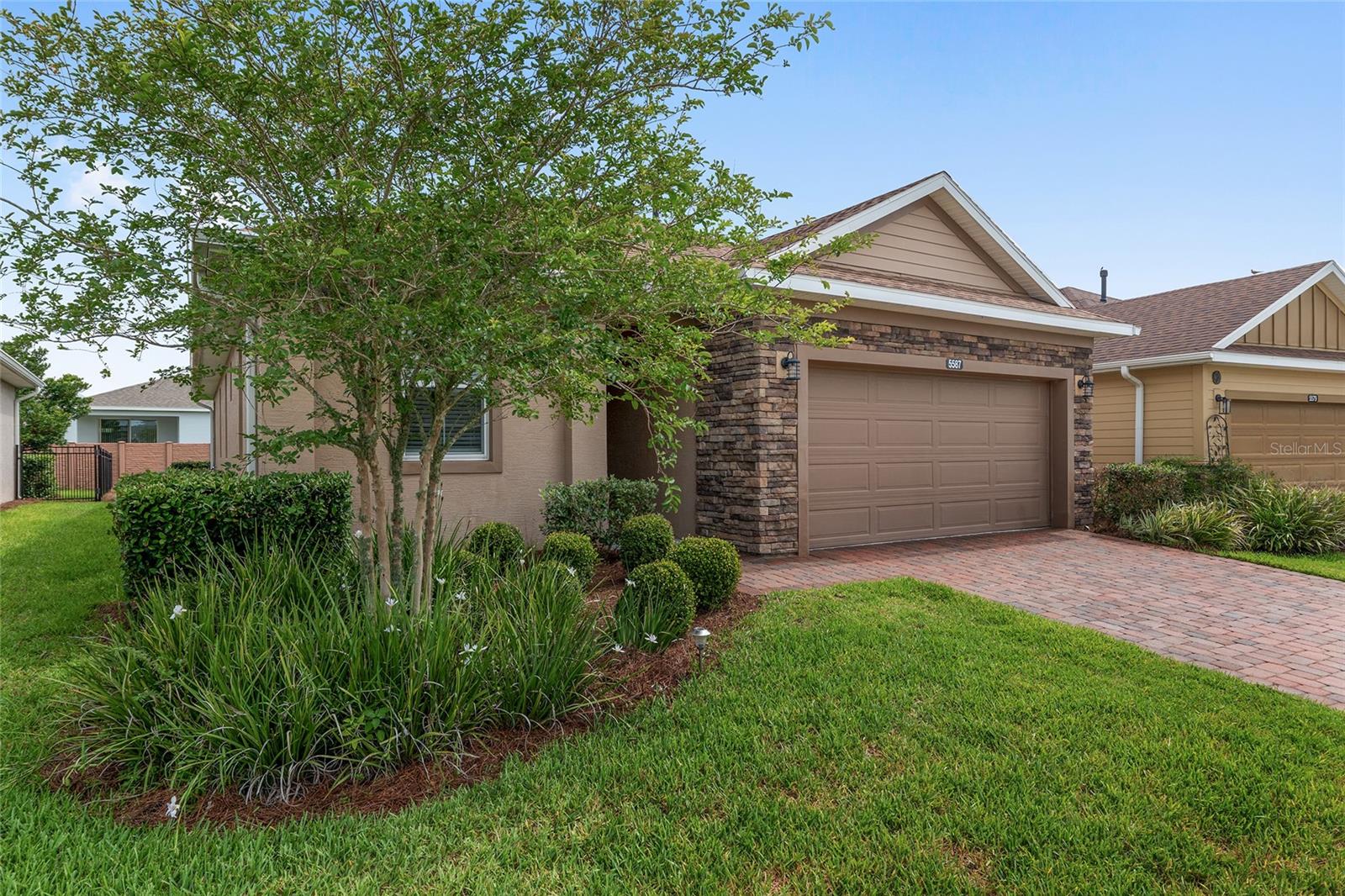 Image 6 of 76 For 5587 40th Place