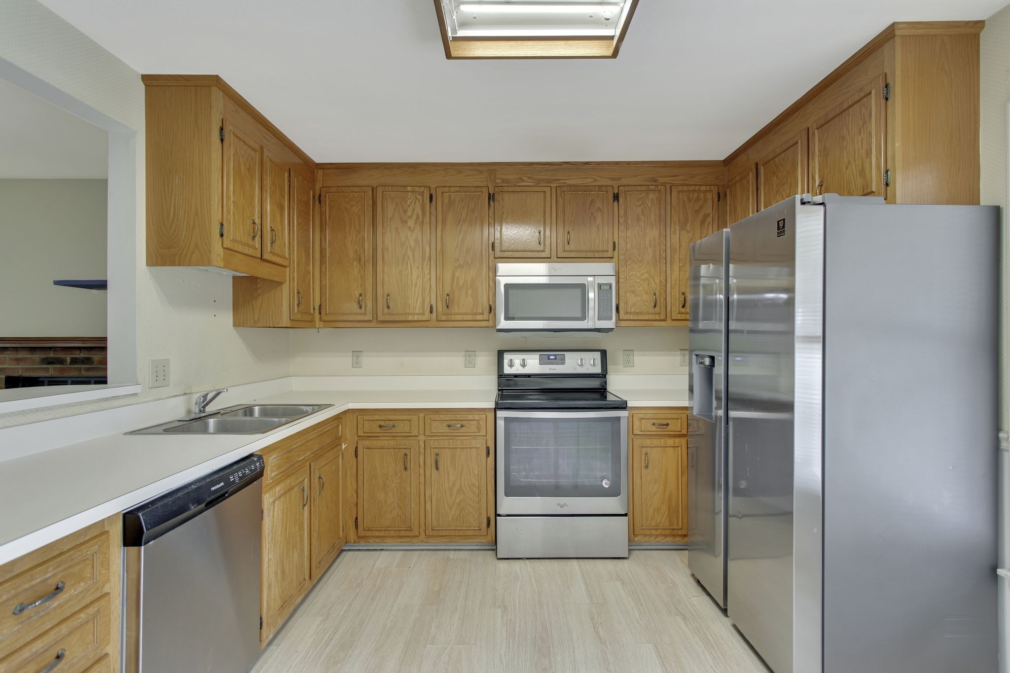 Image 12 of 23 For 5082 91str Place