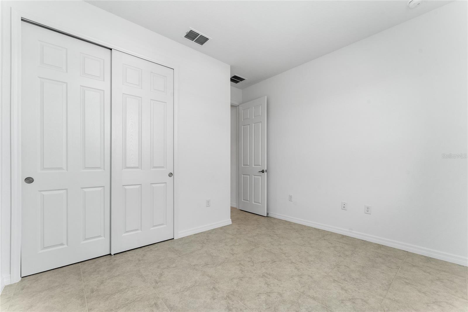 Image 18 of 37 For 7552 56th Place