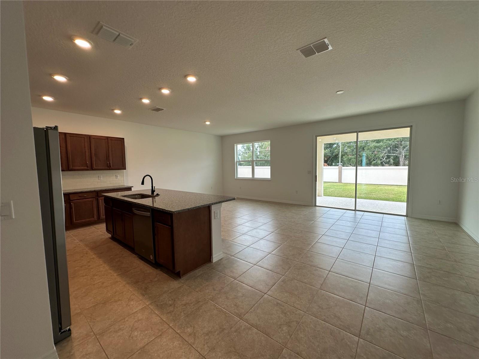 Image 4 of 23 For 5854 78th Avenue Road