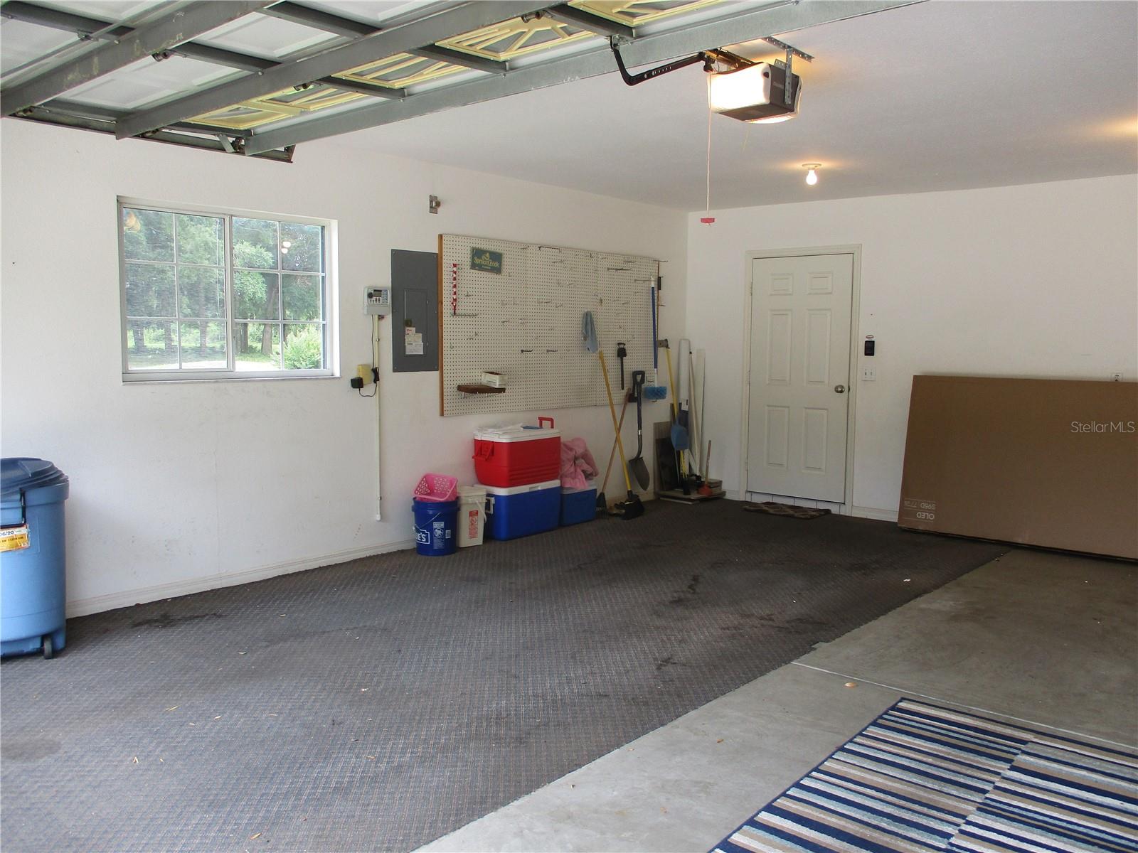 Image 41 of 76 For 14695 112th Circle