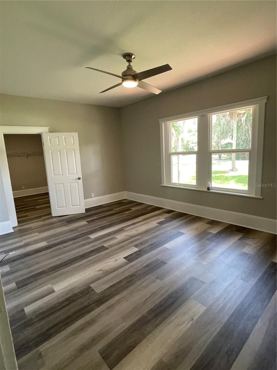 Image 17 of 36 For 4609 7th Street