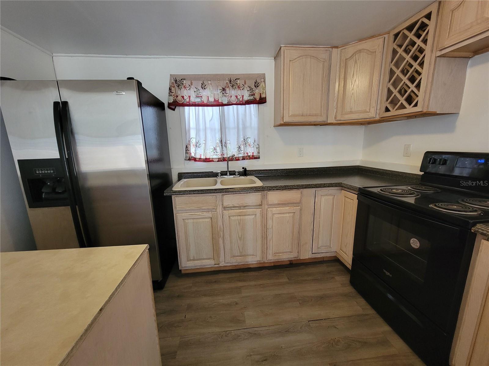 Image 3 of 8 For 219 Tuscawilla Avenue