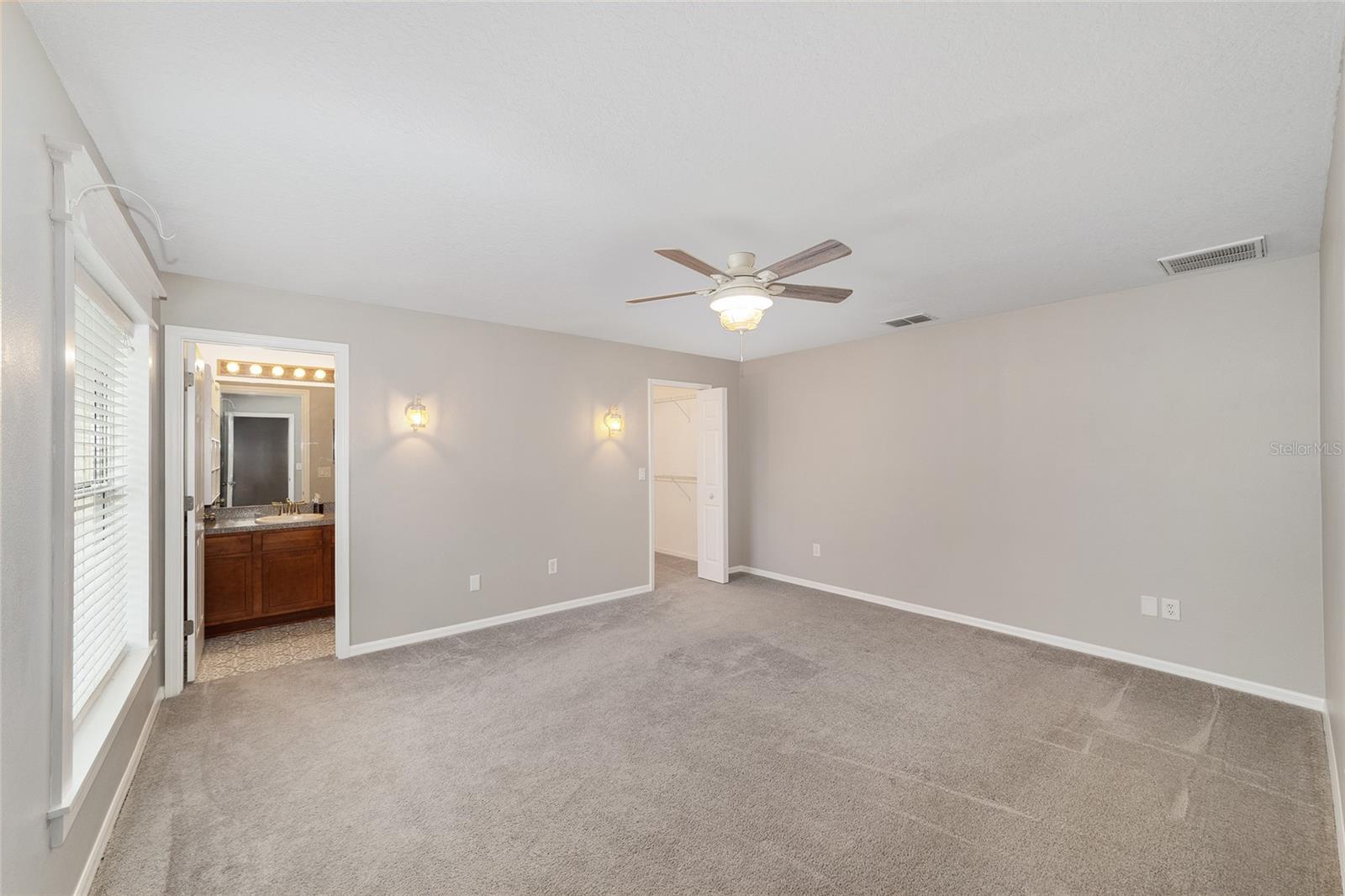 Image 21 of 32 For 16605 31 Circle