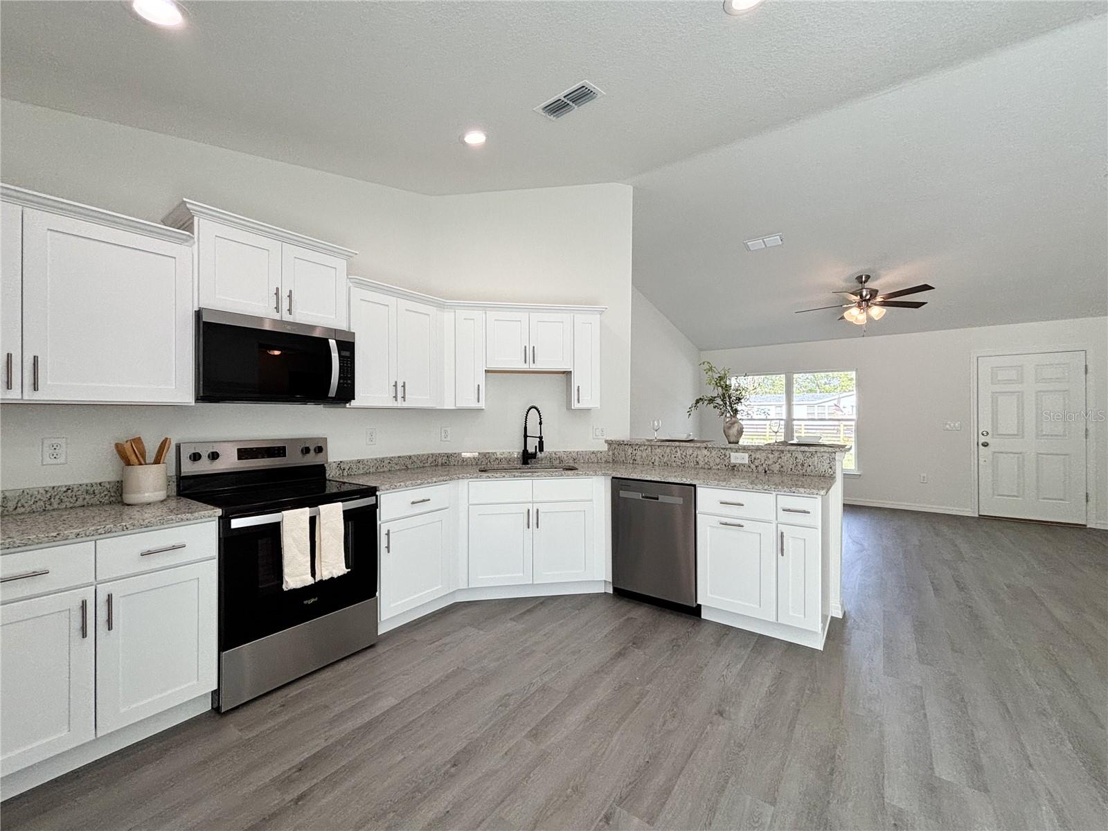 Image 13 of 47 For 1390 Obee Ridge Road