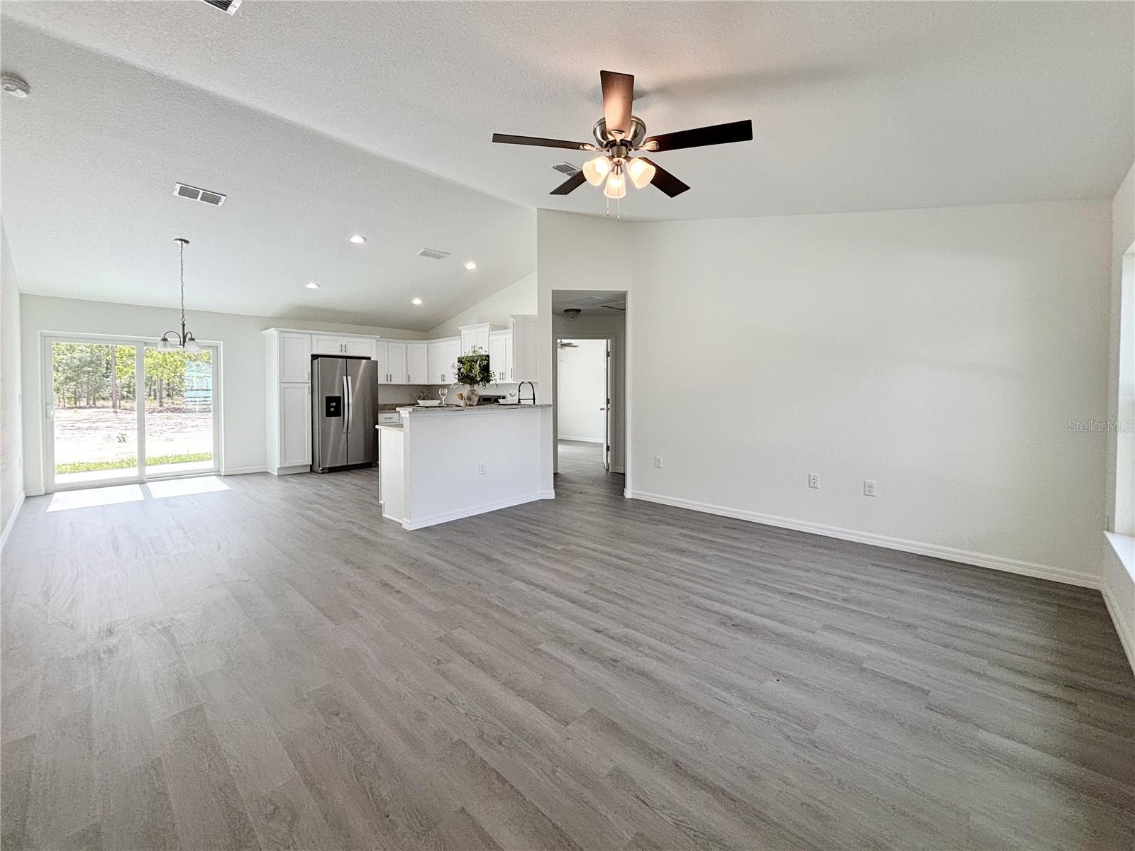 Image 7 of 47 For 1390 Obee Ridge Road