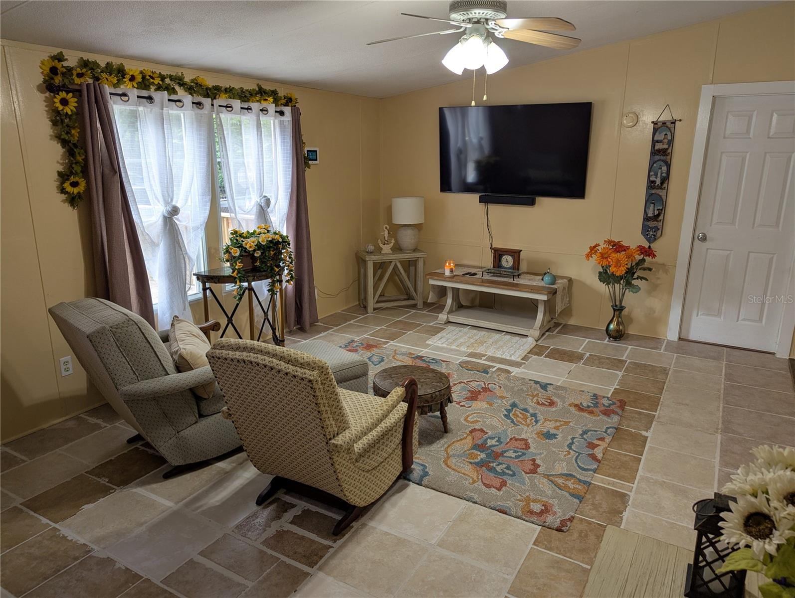 Image 16 of 49 For 320 76th Avenue