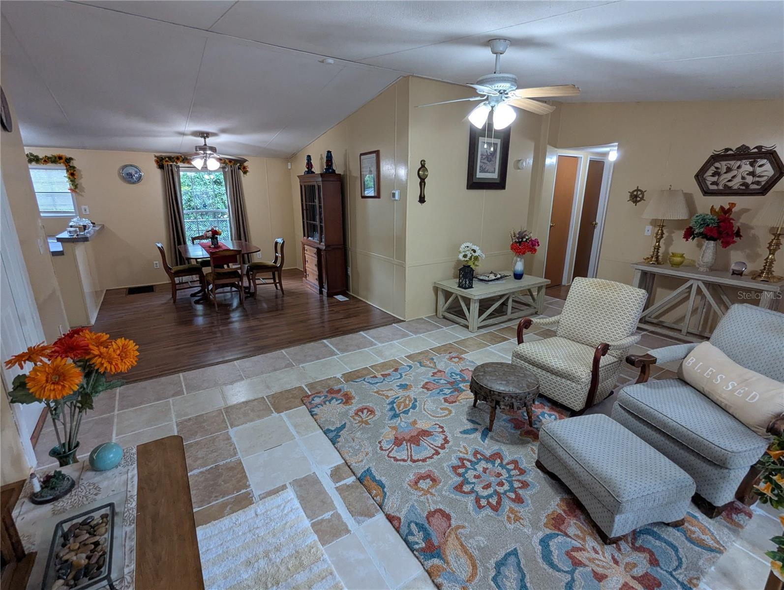 Image 17 of 49 For 320 76th Avenue