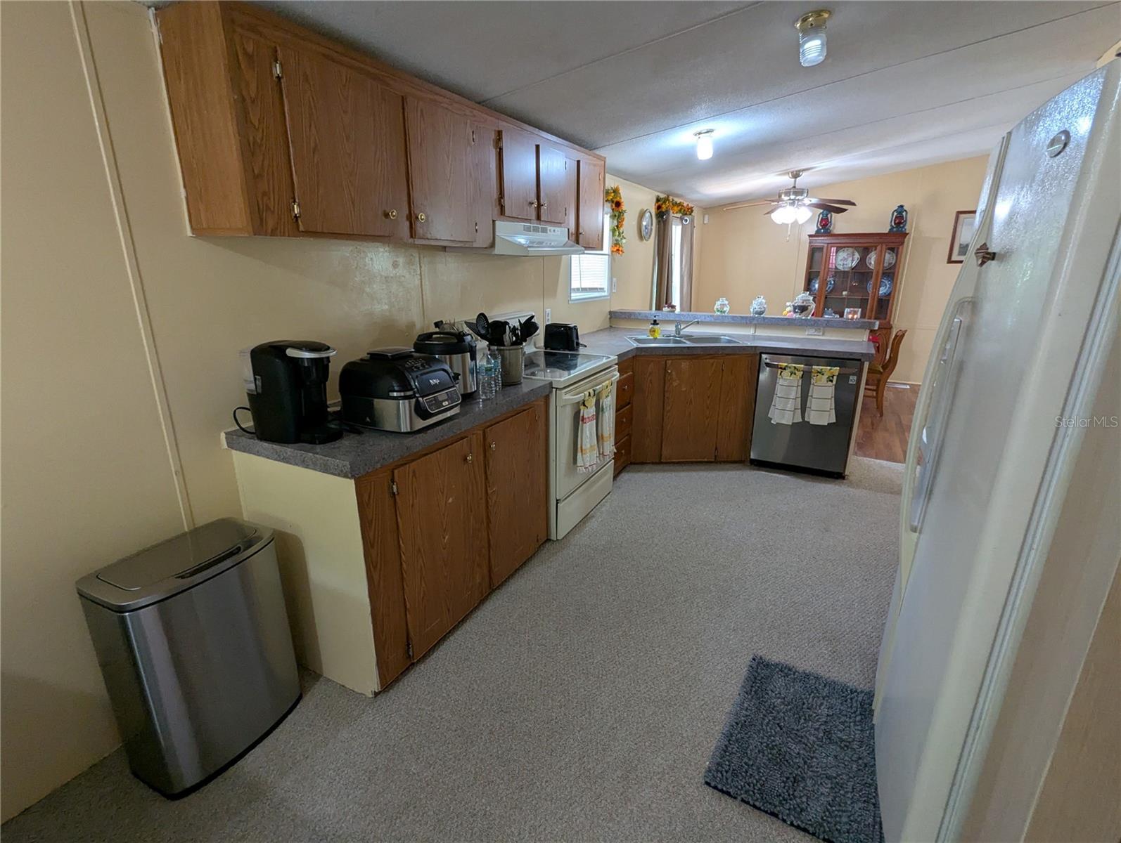 Image 23 of 49 For 320 76th Avenue