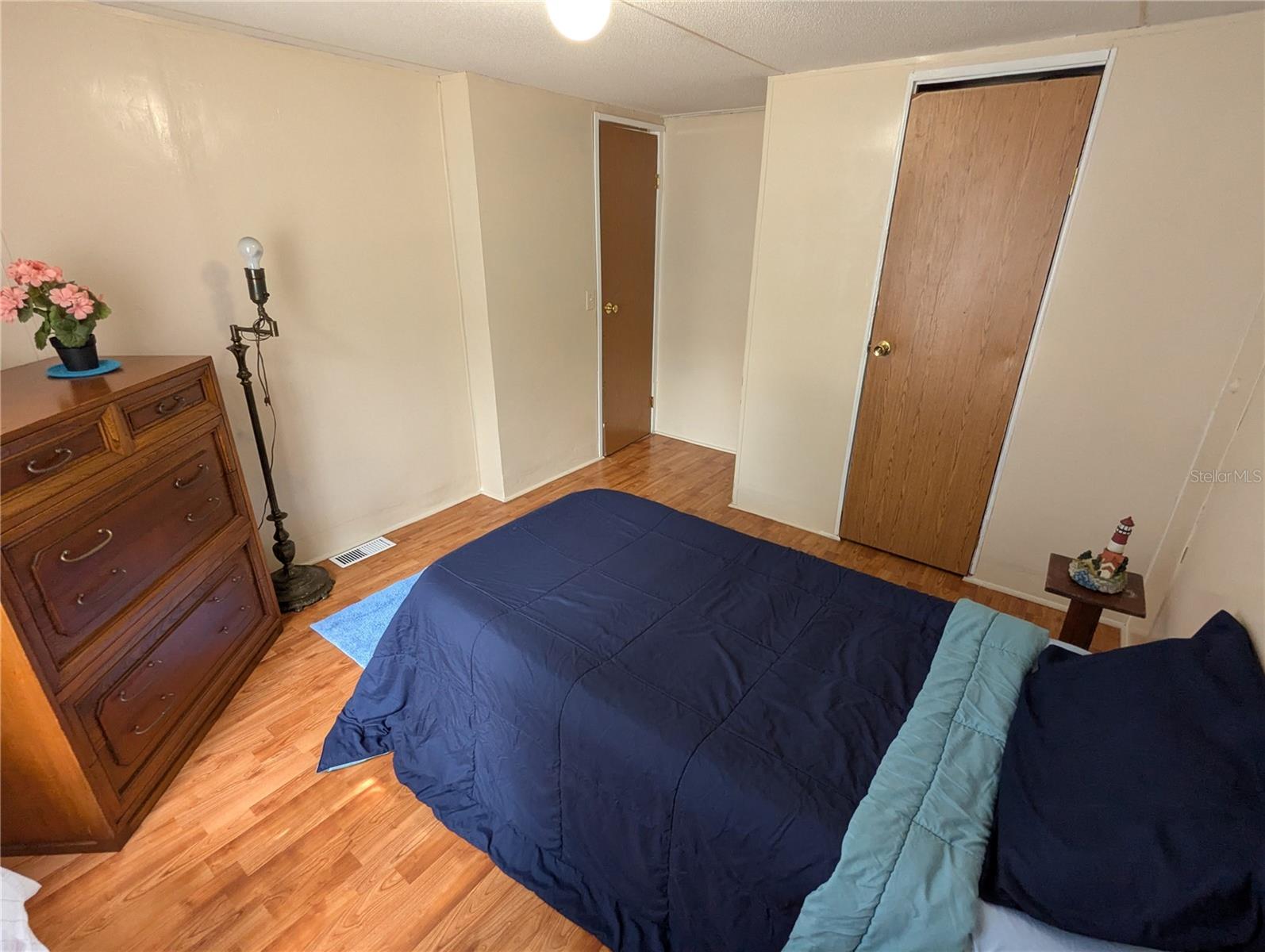 Image 42 of 49 For 320 76th Avenue