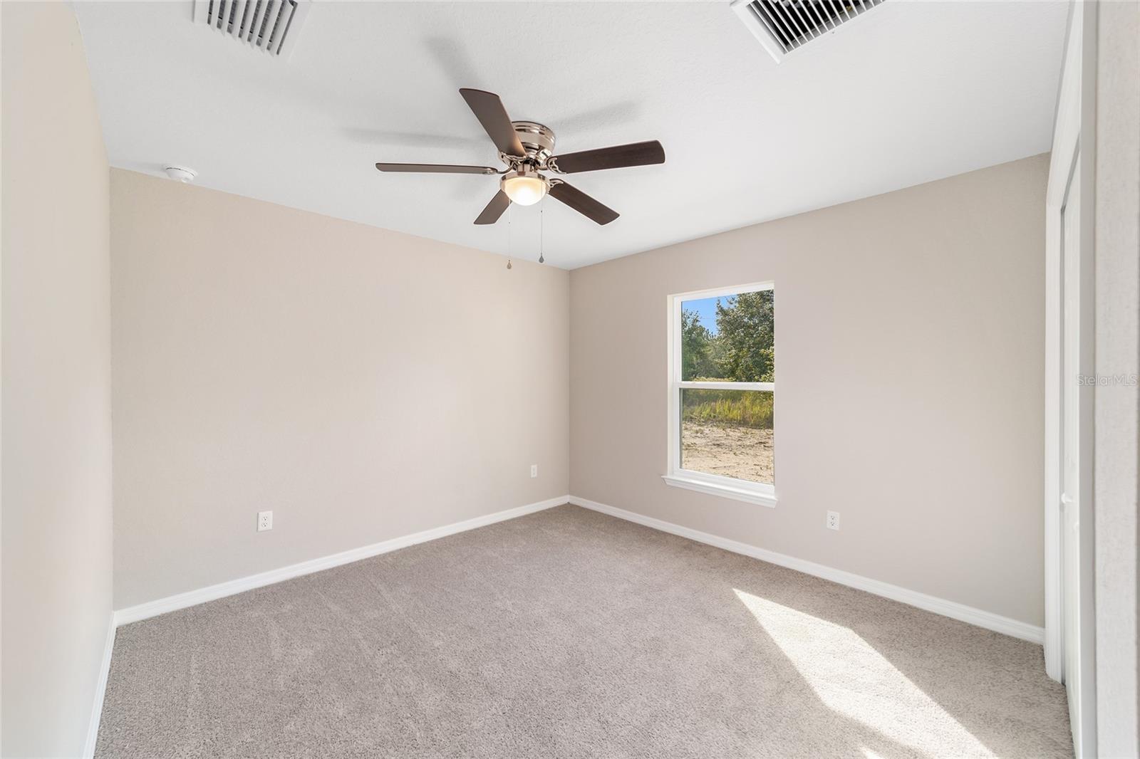 Image 11 of 20 For 5877 157th Place