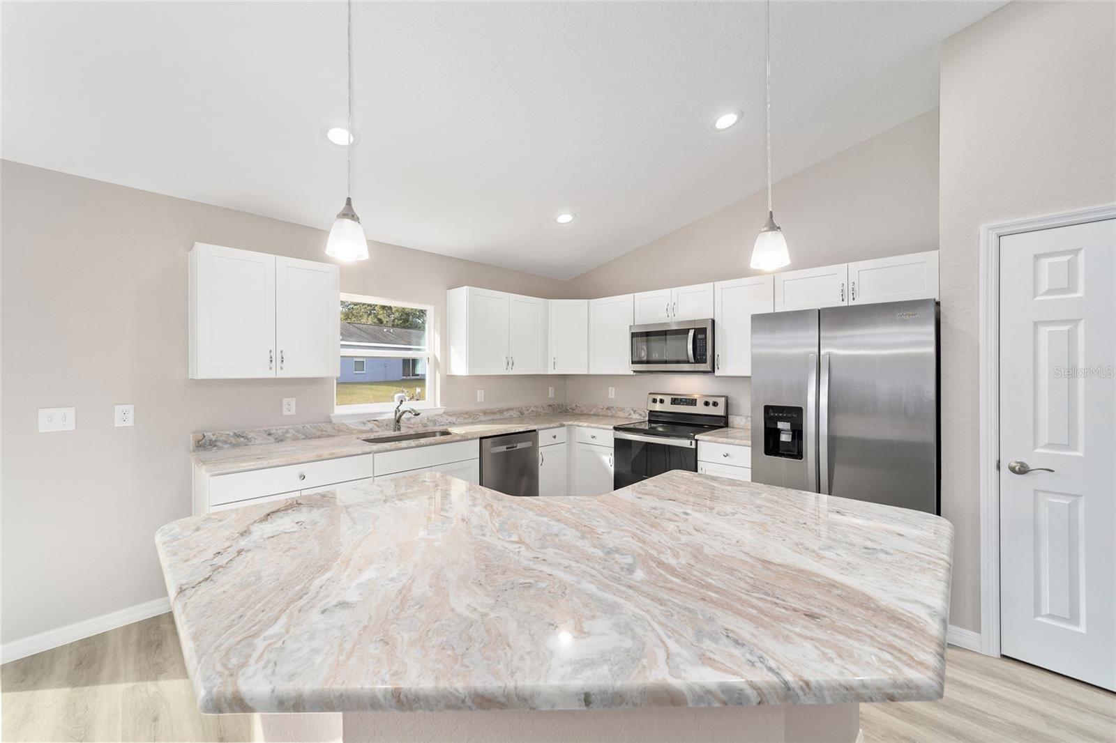 Image 5 of 20 For 5877 157th Place