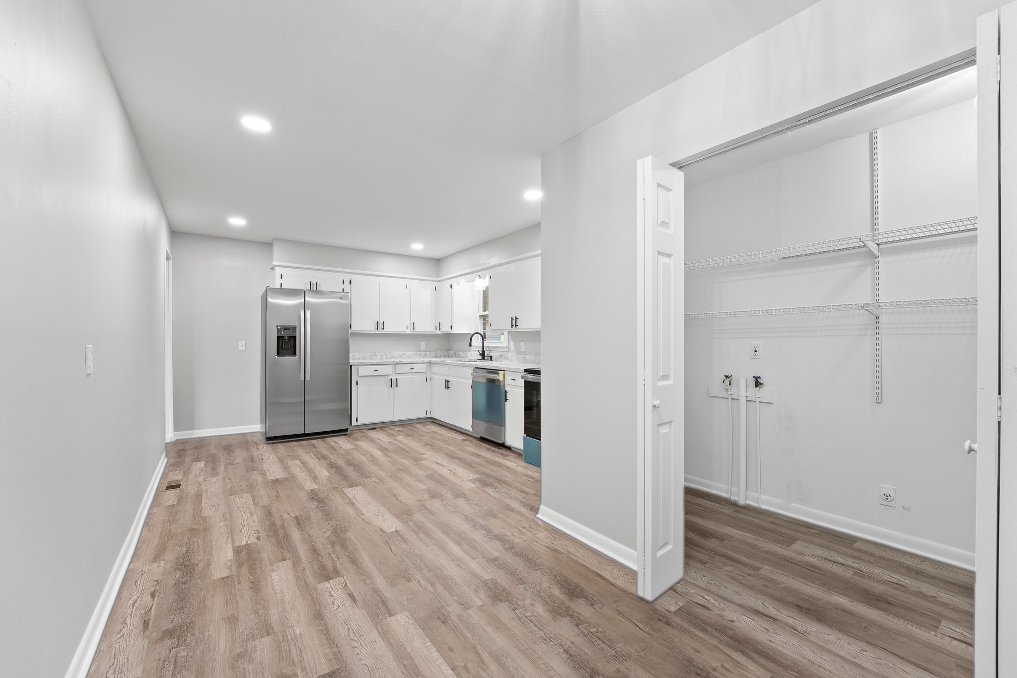 Image 10 of 50 For 23608 124 Place Road