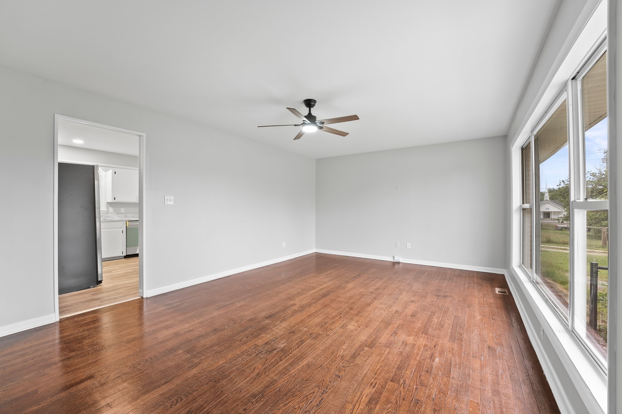Image 6 of 50 For 23608 124 Place Road
