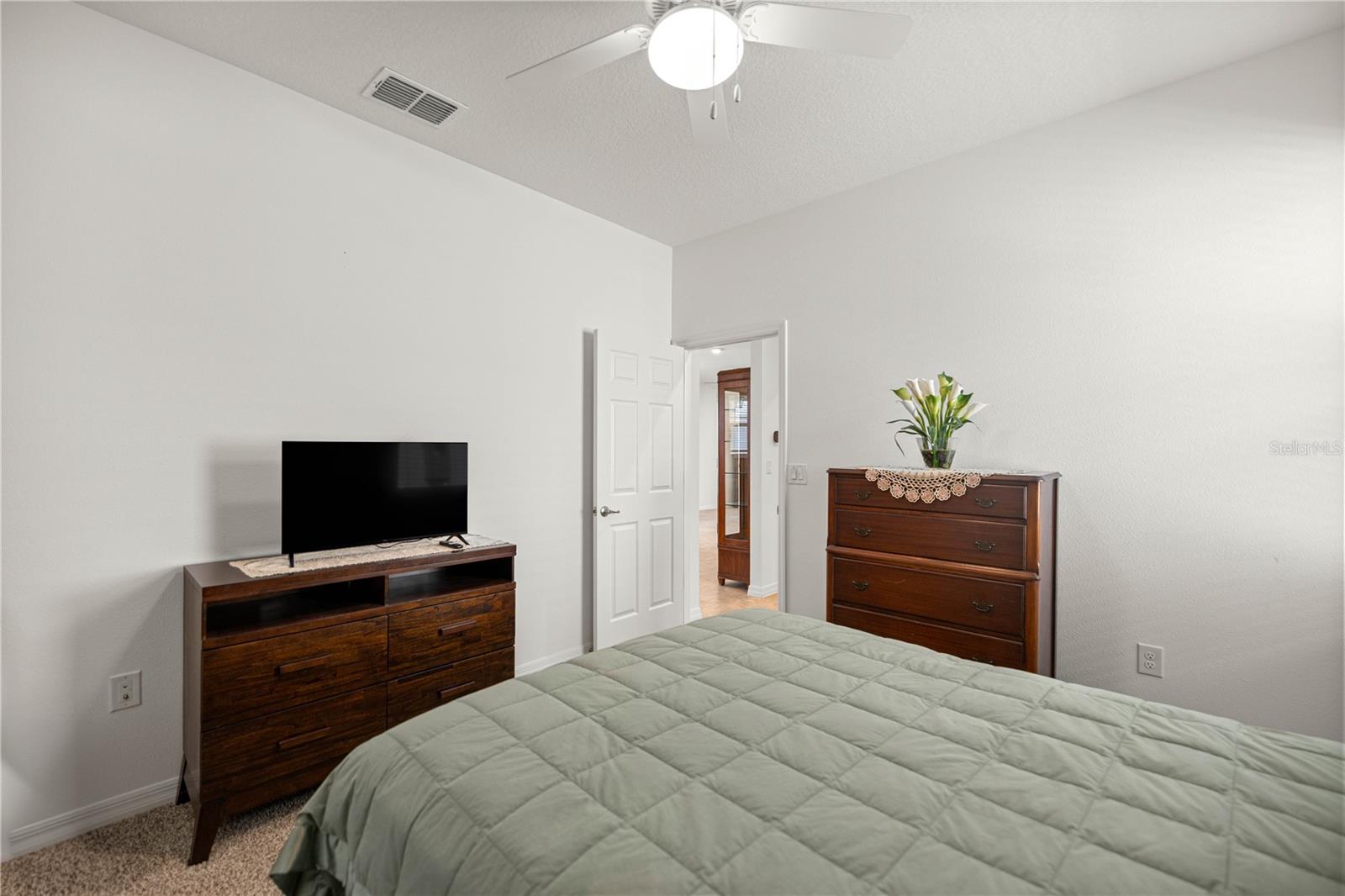 Image 18 of 25 For 7881 89th Circle