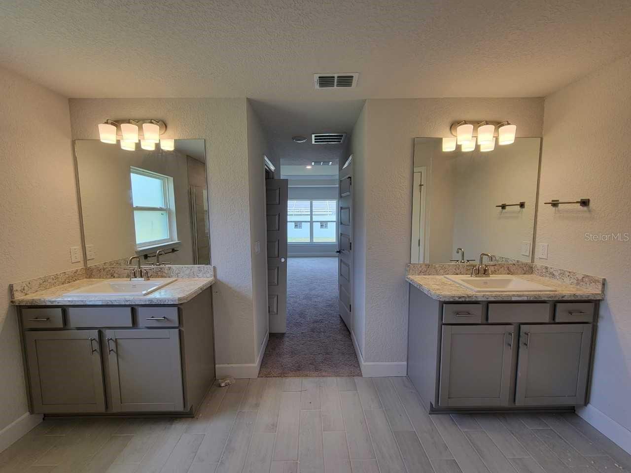 Image 11 of 19 For 15055 25th Circle