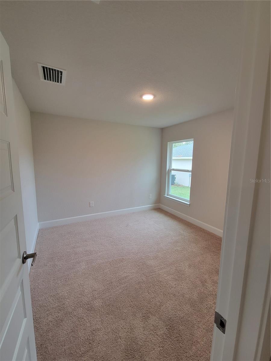 Image 15 of 19 For 15055 25th Circle