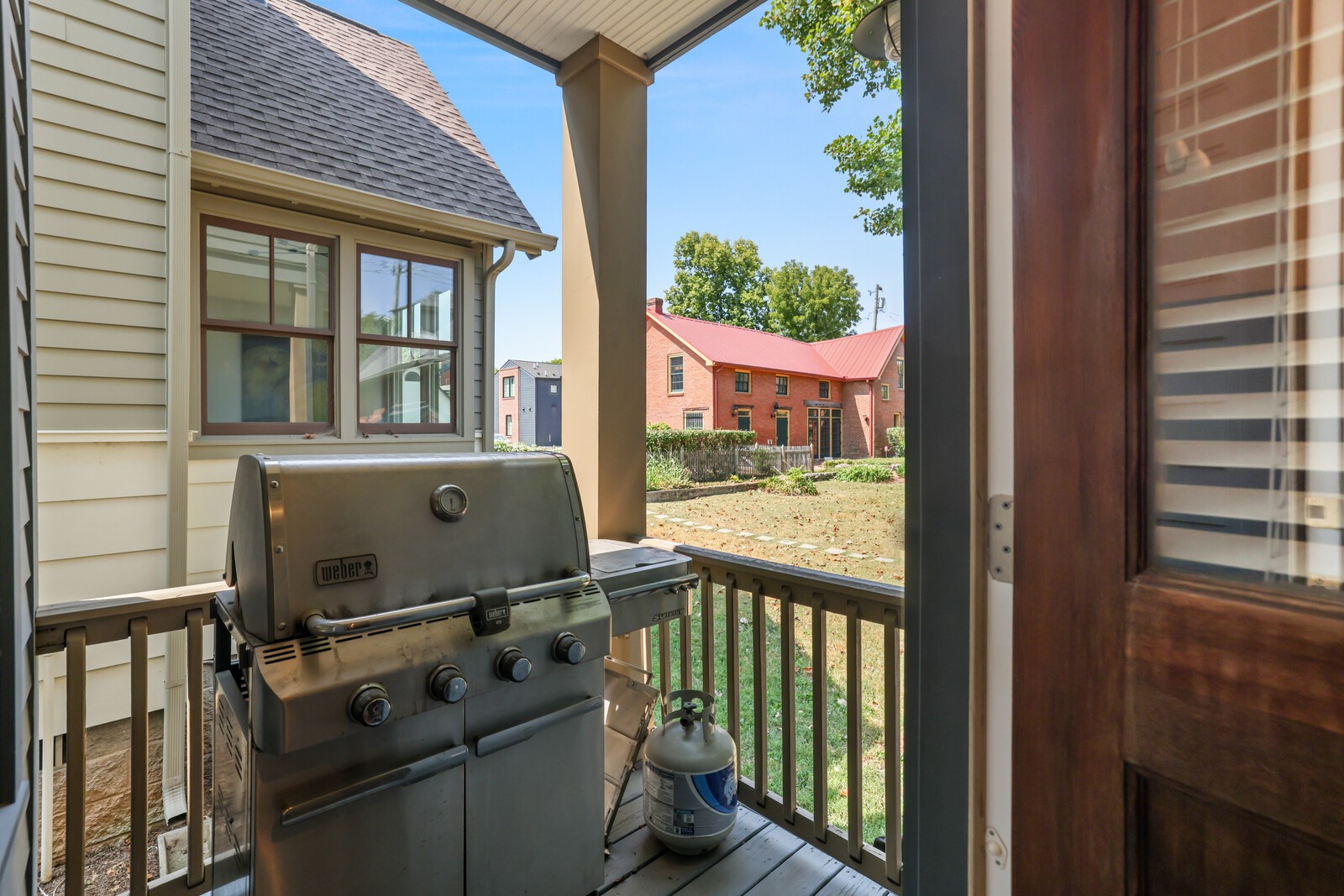 Image 14 of 37 For 8625 94th Lane A
